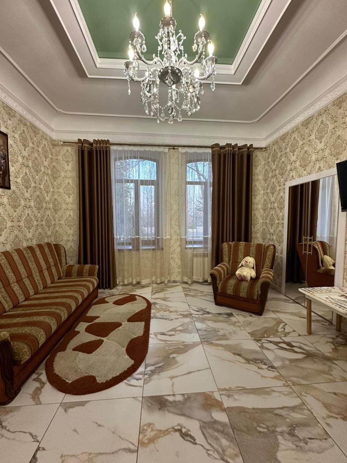 Апартаменти В Парку Umanʼ Exterior foto